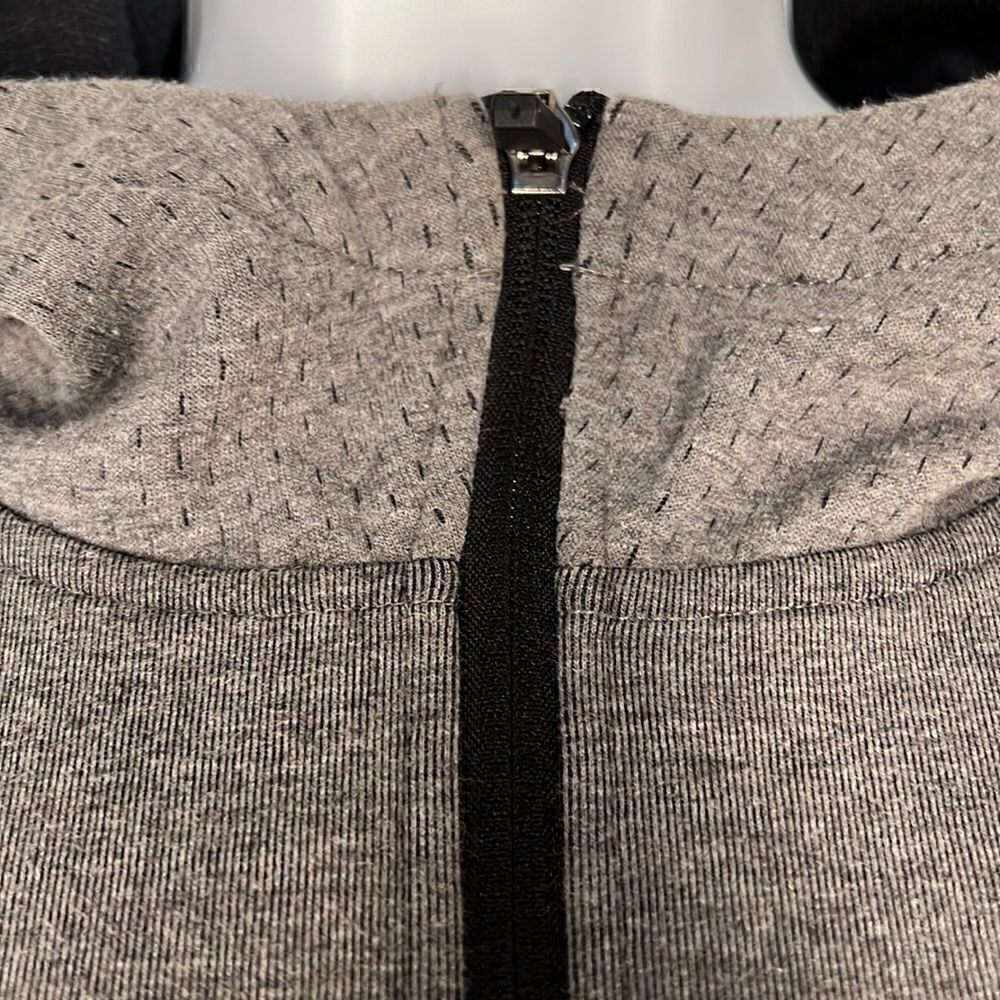 Athletic Works Dry More M Jacket - Picture 6 of 7